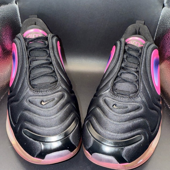 how to clean pink nike shoes
